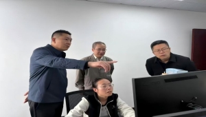 市委政法委副书记潘焕乔到保护中心调研工作